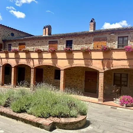 Casa - 2 Bedroom كورتونا